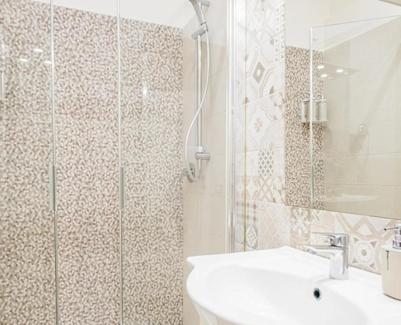 Tinellari Rooms Napoli Italia