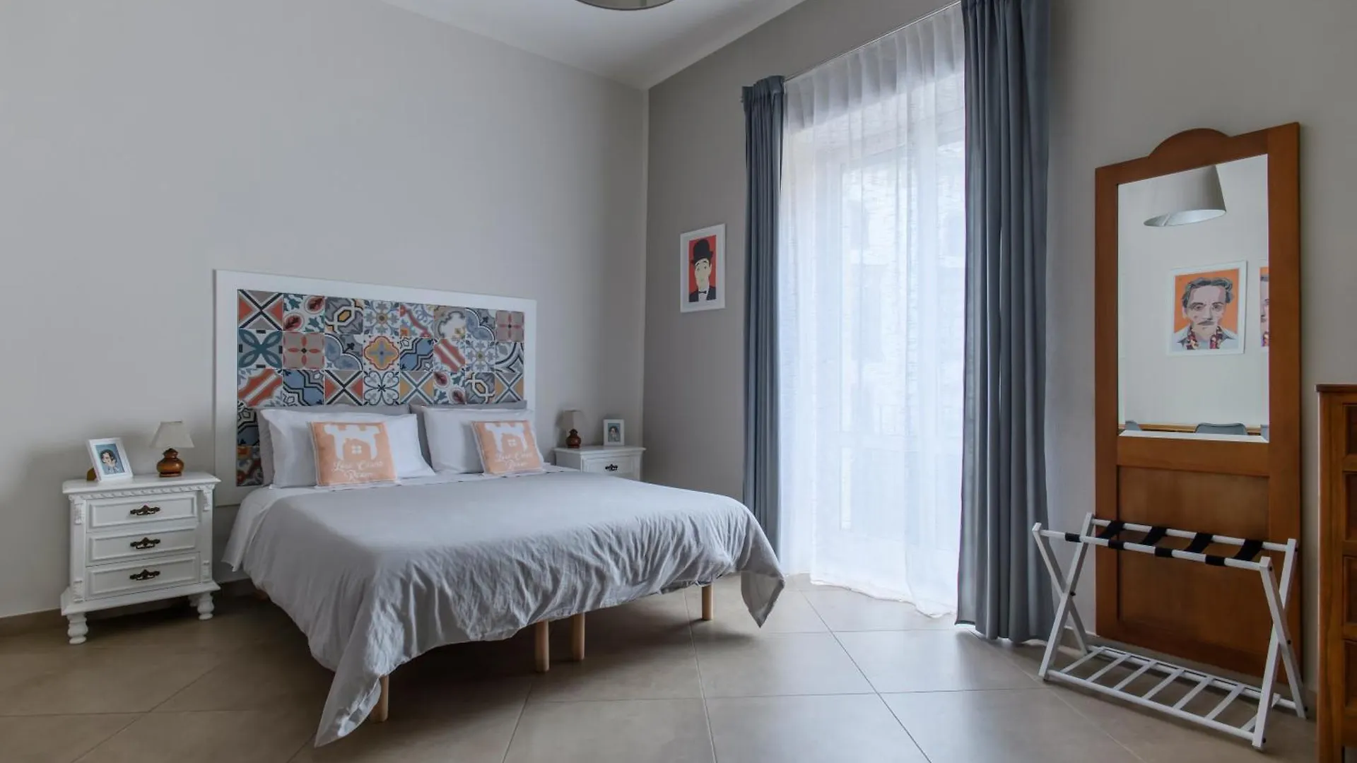 Tinellari Rooms Napoli Italia
