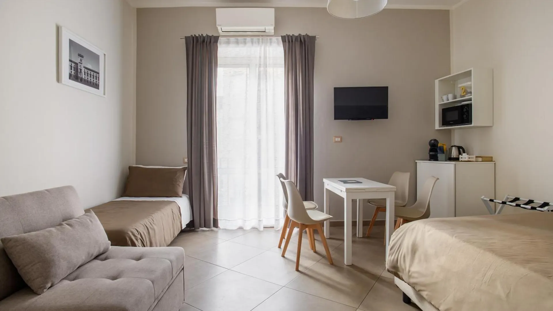 Nocleg ze śniadaniem Tinellari Rooms Neapol Włochy