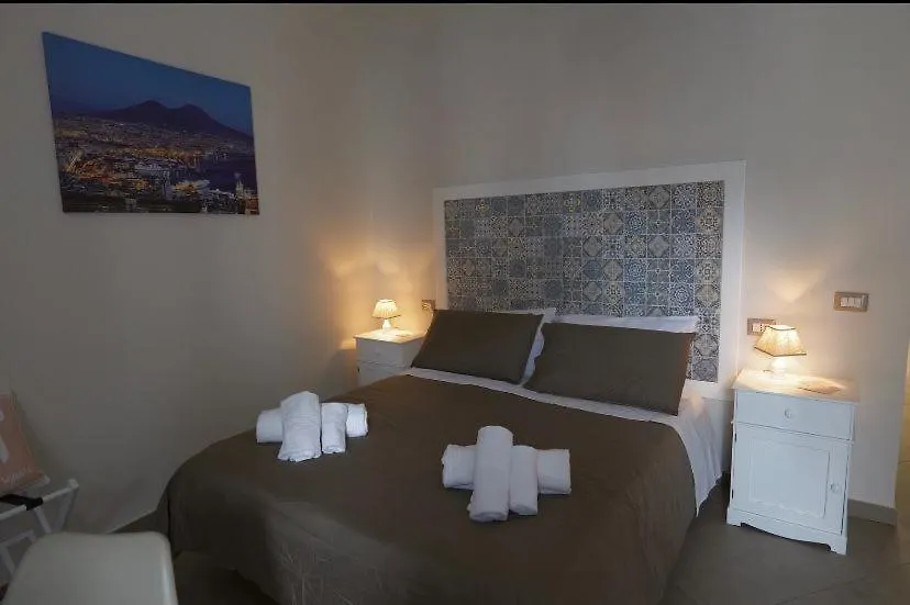 Tinellari Rooms Napoli Bed & Breakfast
